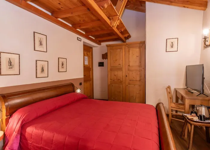 בית הארחה Maison Colombot 3*