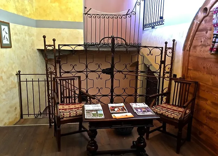 Maison Colombot 3* אאוסטה