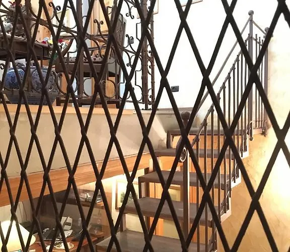 Gasthuis Maison Colombot 3*